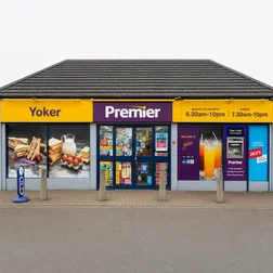 Premier Yoker