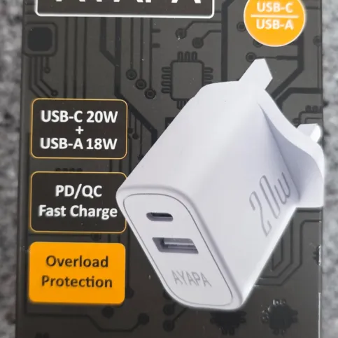 Ayapa 20W Dual Power Adaptor USB C USB A
