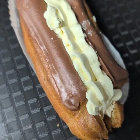 Stuart's Chocolate Eclair