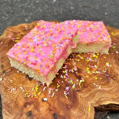 Ferns Cake - Pink Old School Slice