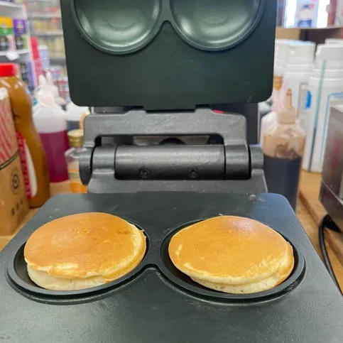 Loch's 4 Plain Pancakes