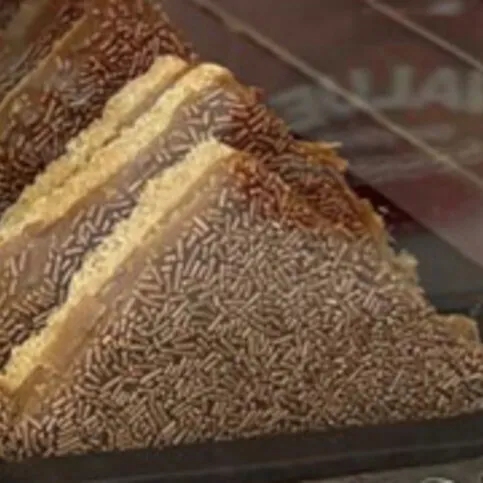 Vermicelli Slice - TrayBake