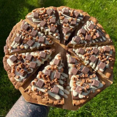 Baked House Co - Fudgy Munchies Cookie Pizza