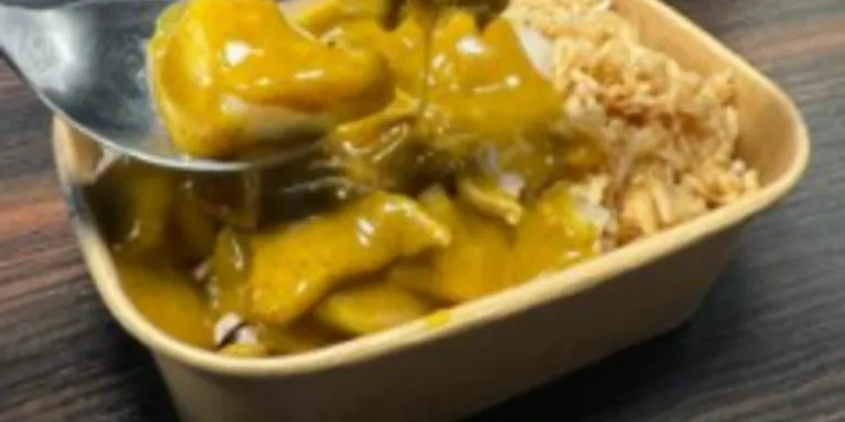 HOSPREP Beef Curry with Fried Rice Meal 