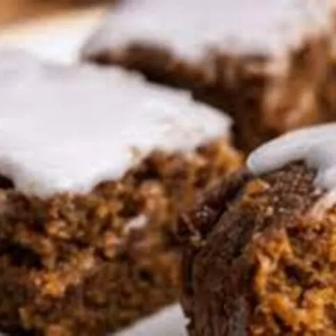 Kerr's Iced Ginger Cakes 4 Pack